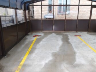 能代市　車庫内のクリーニング