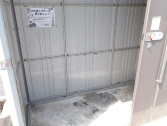 能代市　アパートのゴミ置き場の整理